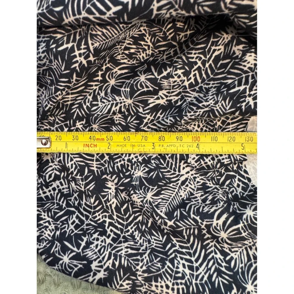 Barbour Mens Swim Shorts Navy White Botanical Leaf Print Mesh Lined Size Medium
